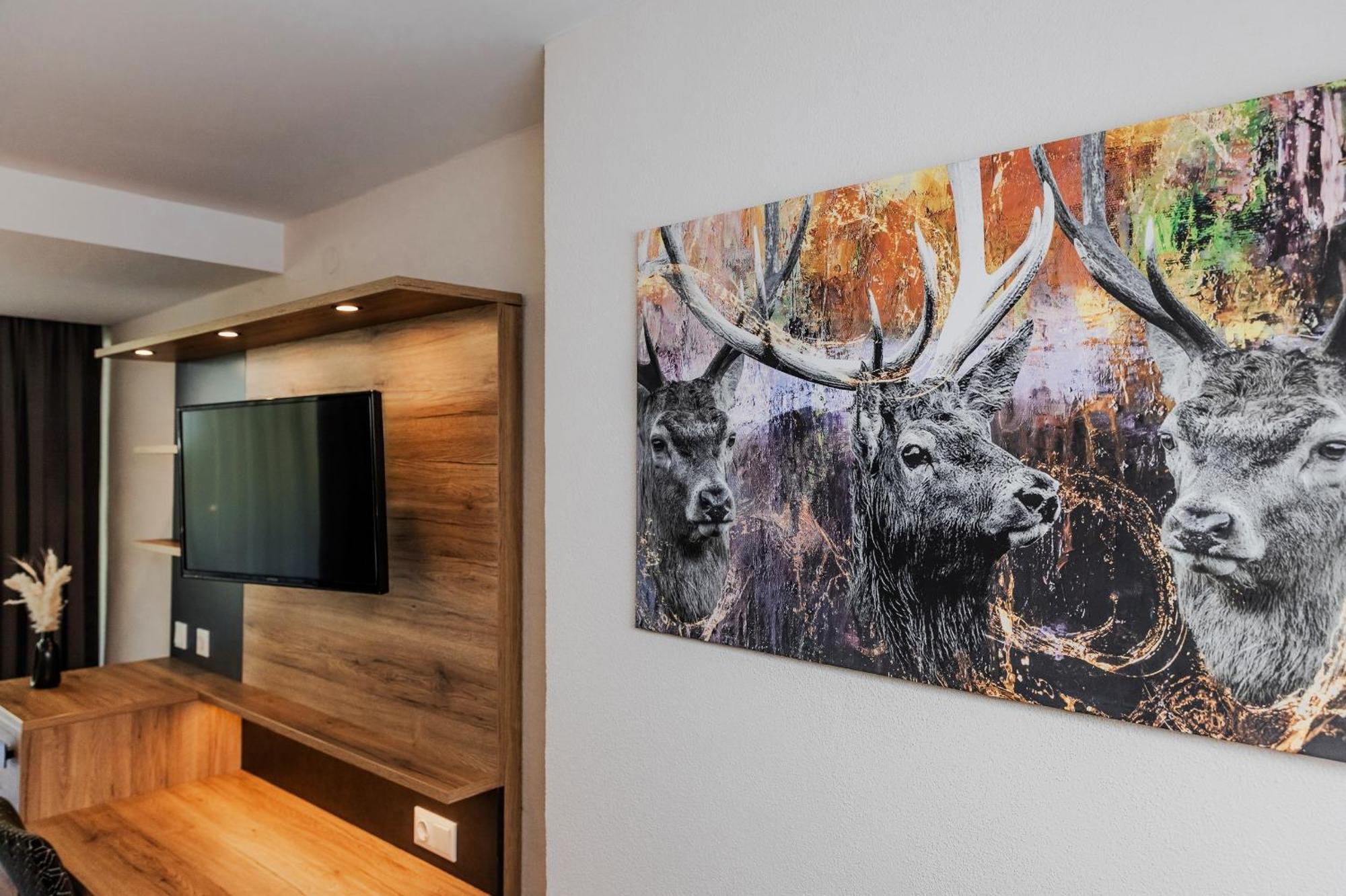 Landgasthof Zur Linde Heimbuchenthal Exteriér fotografie
