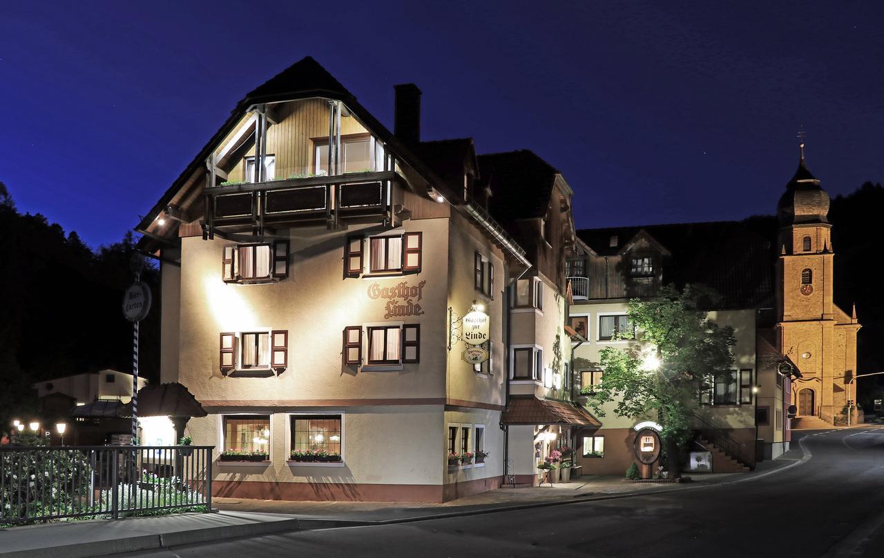 Landgasthof Zur Linde Heimbuchenthal Exteriér fotografie
