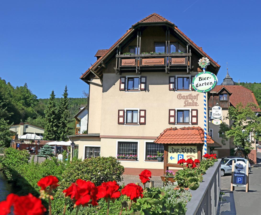 Landgasthof Zur Linde Heimbuchenthal Exteriér fotografie